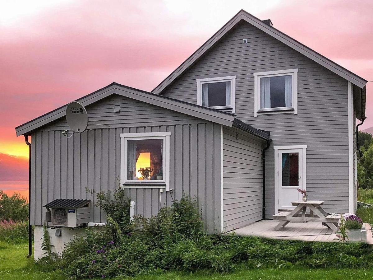 6 Person Holiday Home In Olderdalen Exteriér fotografie